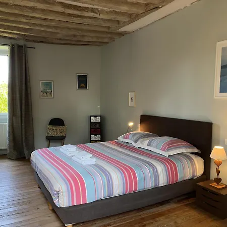 L'oasis Familiale - Piscine - Parking - 10 Pers Feriehus Domfront-en-Champagne