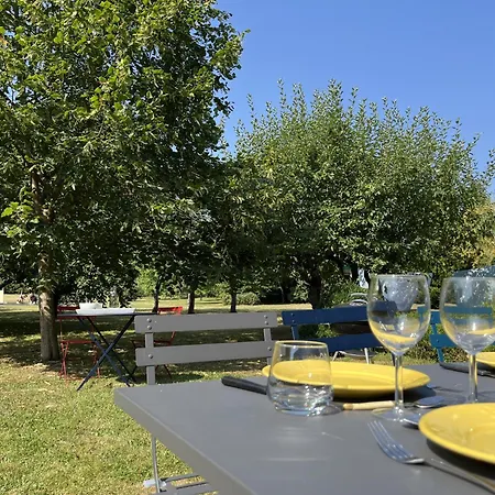 L'oasis Familiale - Piscine - Parking - 10 Pers Feriehus Domfront-en-Champagne