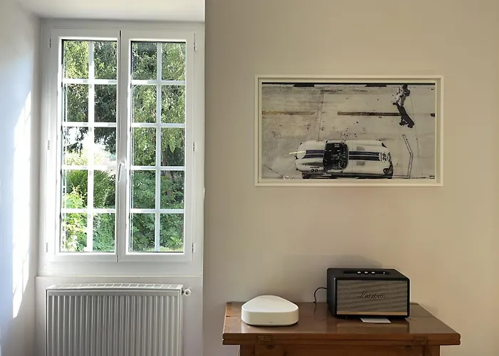 L'oasis Familiale - Piscine - Parking - 10 Pers * Domfront-en-Champagne